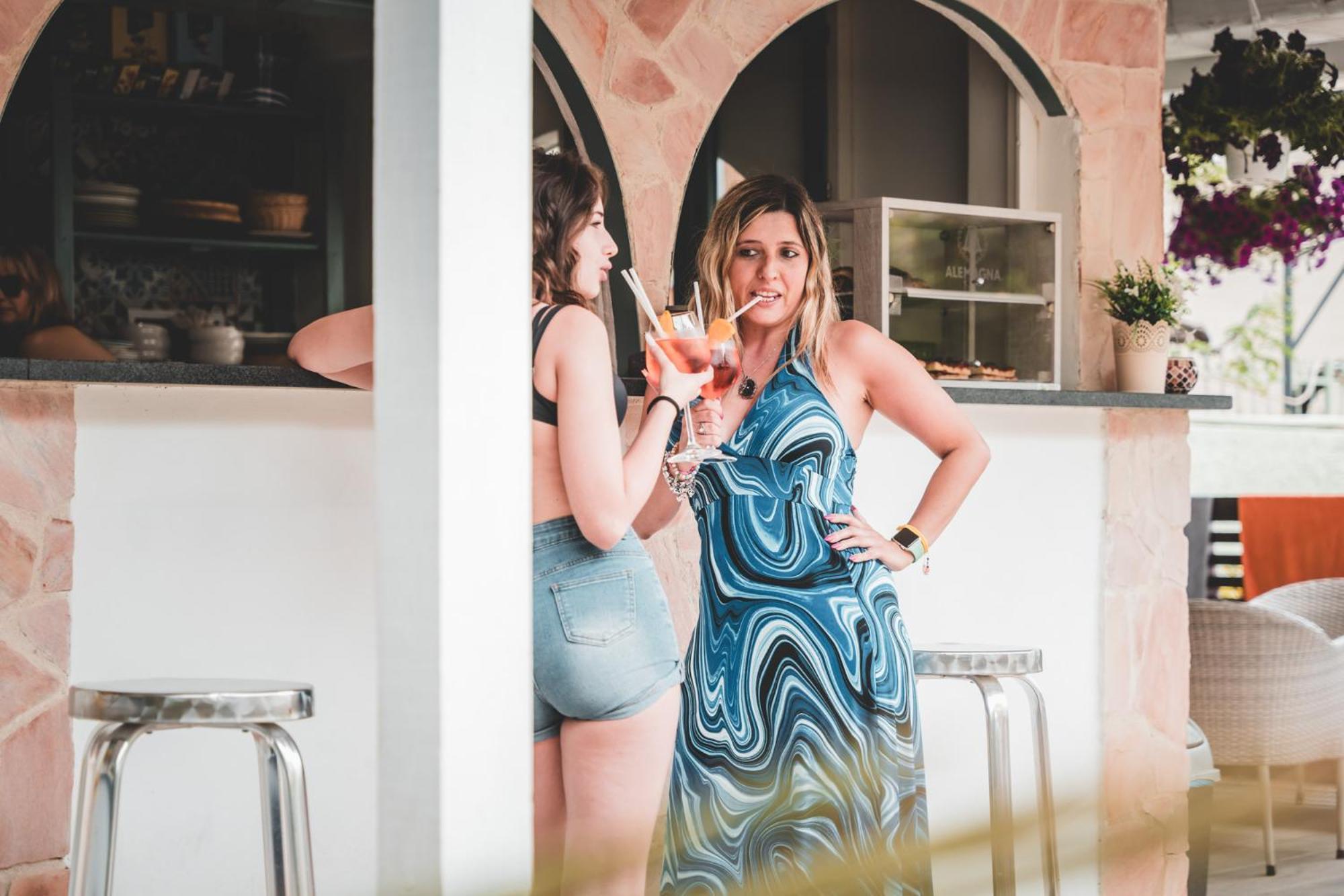 Residence Holidays Pietra Ligure Buitenkant foto